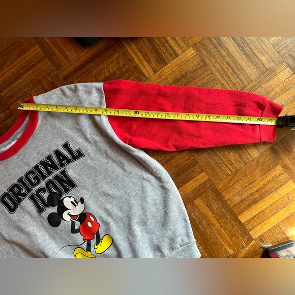 Mickey Mouse boys large sweater - Picture 6 of 6